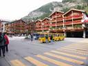 20020904 110031 zermatt town centre