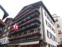 20020904 172932 zermatt hotel darioli flower boxes