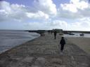 20040321 145947 lyme regis cobb wall kirsteen rob les