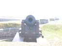 20030318_124104_fort_george_64_pounder_traversing_gun.jpg