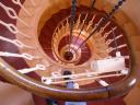 20030319_154147_kinnaird_head_lh_staircase_looking_down.jpg