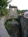 20050830_092119_ambleside_bridge_house.jpg