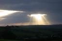 20041104_155901_blackmoor_sun_rays_through_clouds.jpg