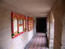 20020422_134729_warwick_castle_kingmaker_passage_o.jpg