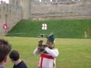 20020422_155240_warwick_castle_bowman_shield_knife_o.jpg