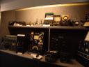 20020421_130256_ww2_air_museum_communication_equipment_o.jpg